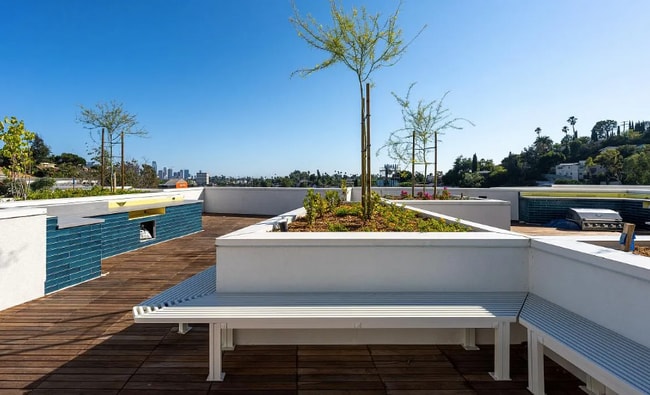 Building Photo - 1750 Glendale Blvd