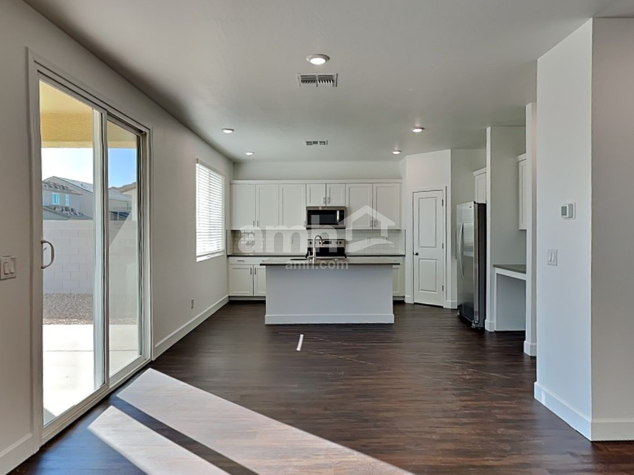 Building Photo - 17119 W Townley Ave