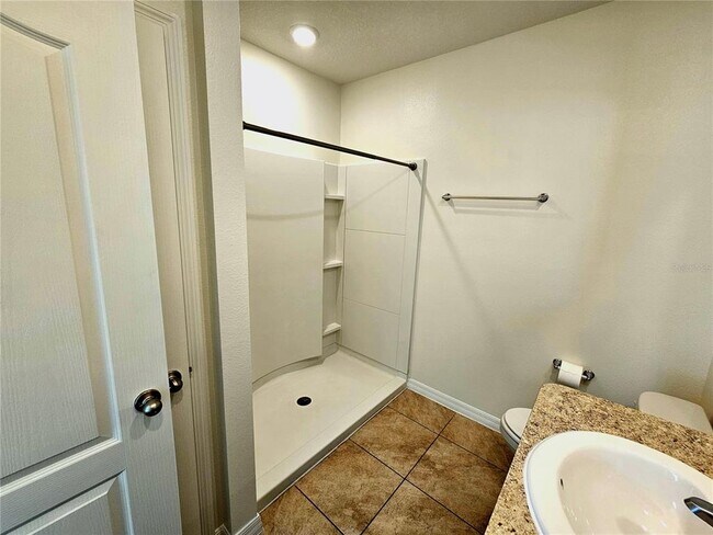 Building Photo - 9022 Wildflower Ln