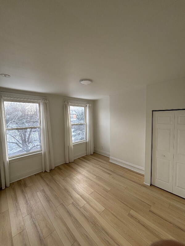 Building Photo - 228 W Steuben St