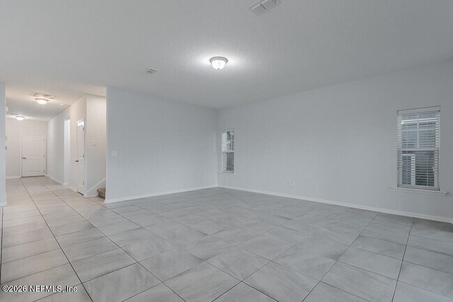 Building Photo - 1492 Autumn Pines Drive