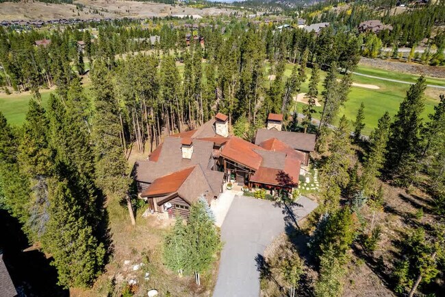 Building Photo - 195 Marks Ln