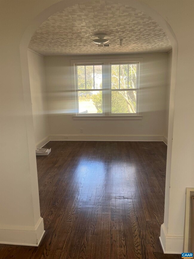 Building Photo - 1227 Blue Ridge Ave