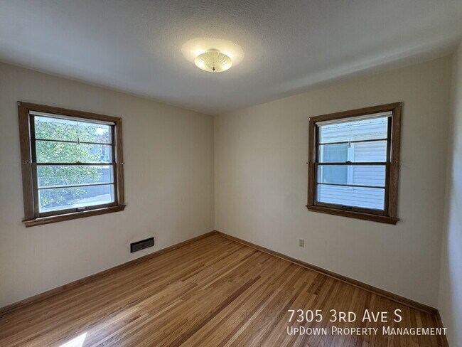 Building Photo - 7305 3rd Ave S