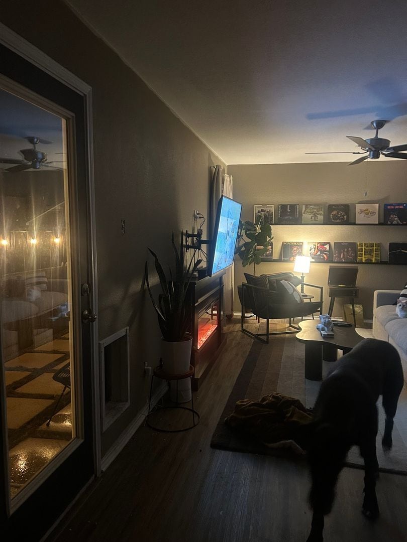 Building Photo - 148 Mica Trl