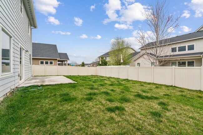 Building Photo - 2914 W Sunny Cove St