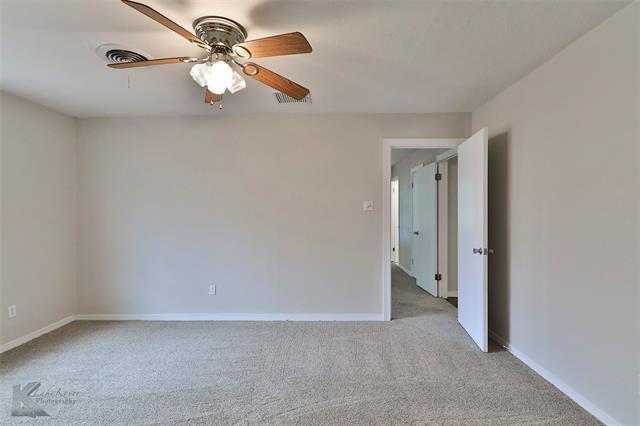 Building Photo - 2310 Glenwood Dr
