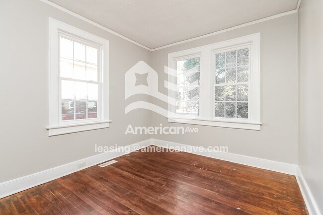 Building Photo - 1315 Lorick Ave