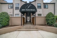 Building Photo - 3901 Travis St
