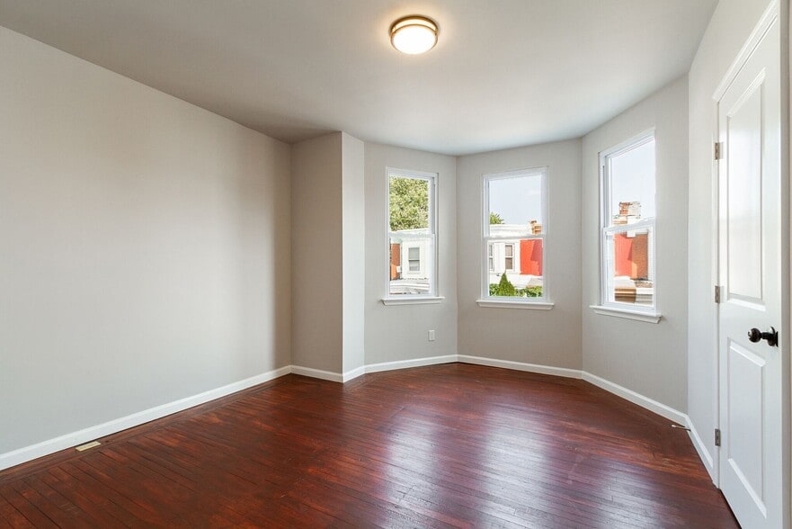 Building Photo - 5628 Broomall St