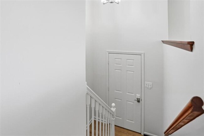 Building Photo - 108 Whitney Dr