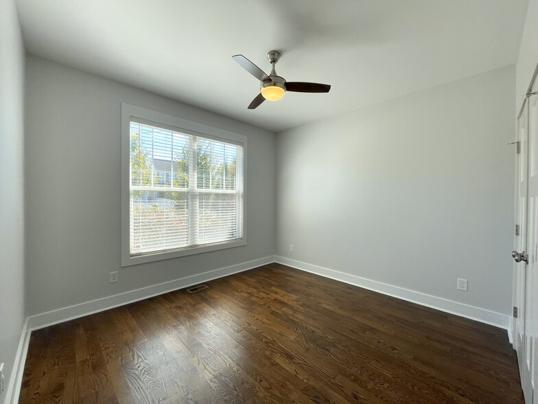 Bedroom 2 - 5410A California Ave