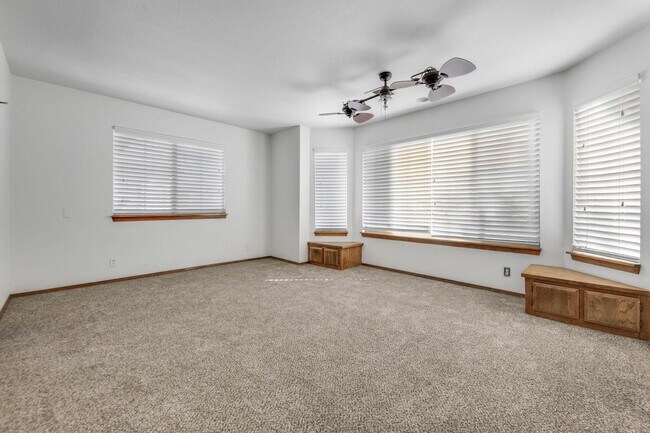 Building Photo - 2503 Brentwood Dr
