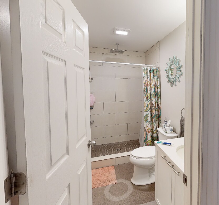 Apt 1 - 167 Hampshire St