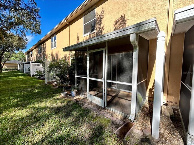 Building Photo - 6211 Ashbury Palms Dr