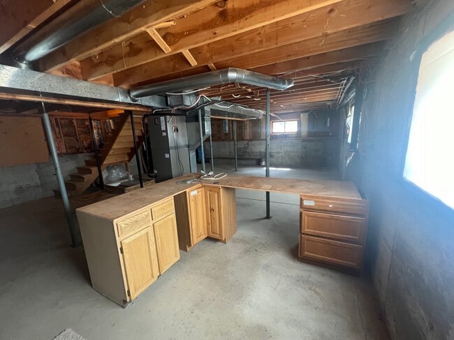 Building Photo - 3137 Ridge Rd