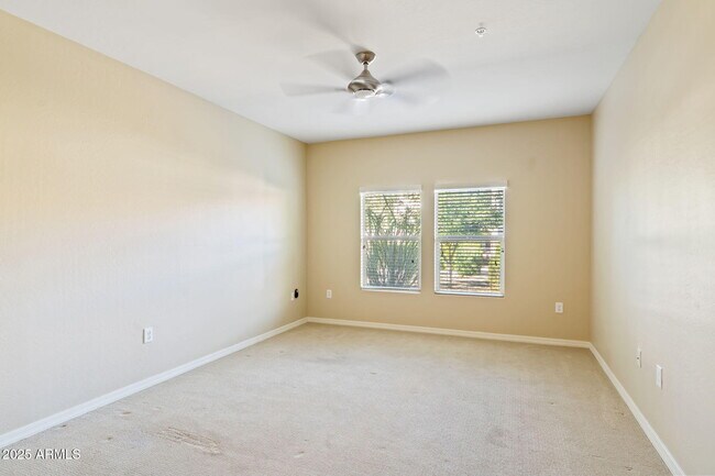 Building Photo - 33575 N Dove Lakes Dr