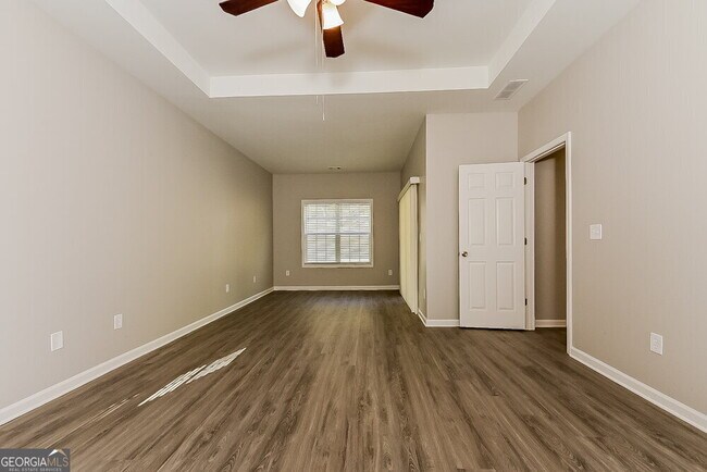Building Photo - 512 Anglewood Trace