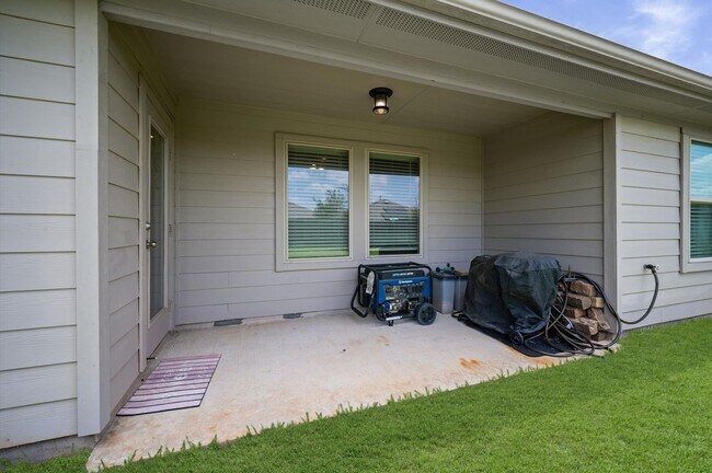 Building Photo - 3617 Crimson Embers Ln