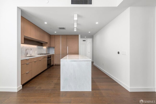 Building Photo - 488 Folsom St