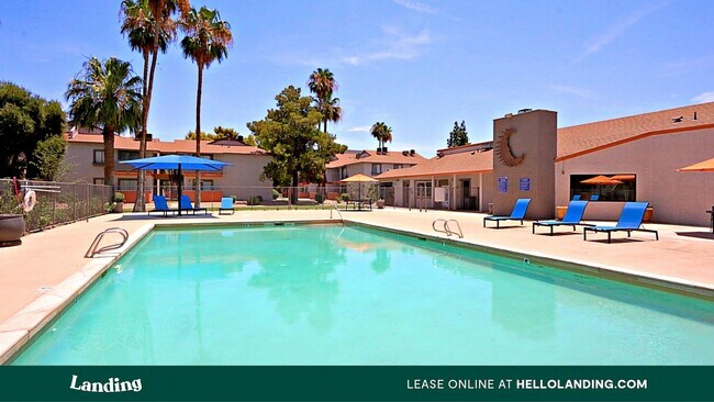 Building Photo - 4620 W McDowell Rd