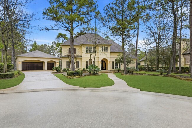 Building Photo - 30 N Palmiera Cir