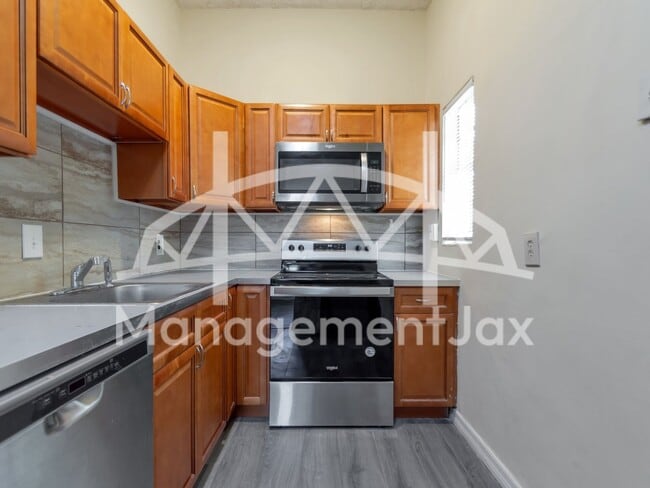 Building Photo - 2604 Van Gundy Rd