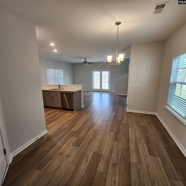 Building Photo - 424 Sandfarm Trail