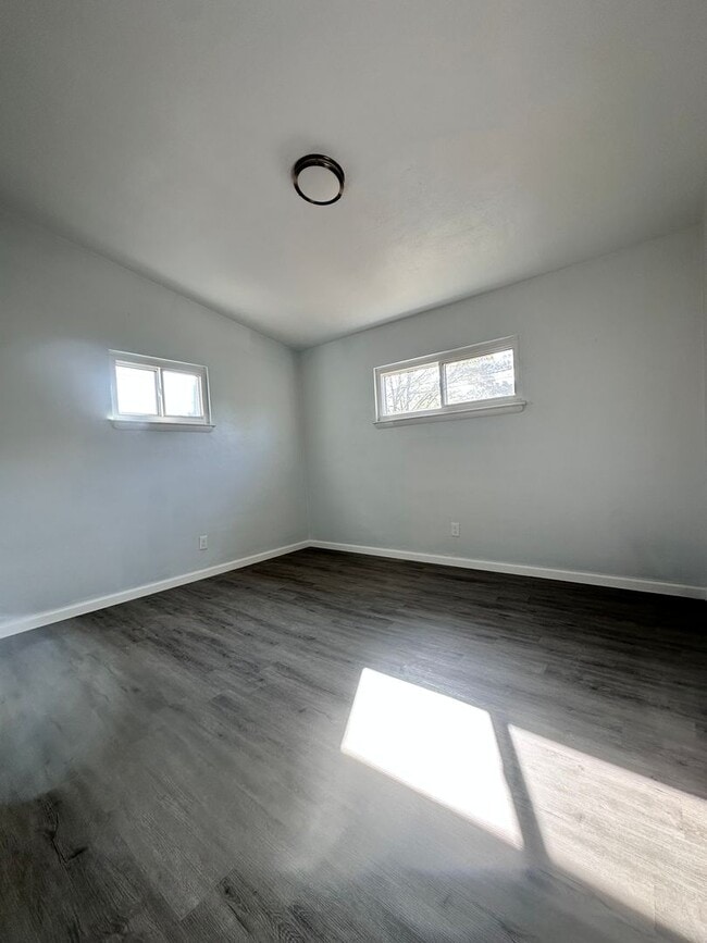 Building Photo - Aragona Village-Single Family Home