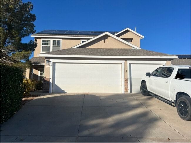 Building Photo - 5901 Soria Ave NW