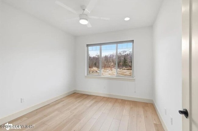 Building Photo - 7064 E Tumnus Cir