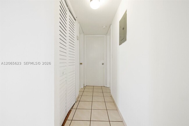 Building Photo - 10050 NW 9th St Cir