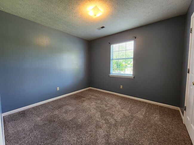 Building Photo - 119 New Gritton Ave