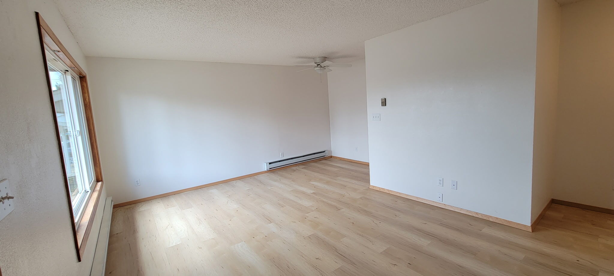 Building Photo - 702 E 22nd St