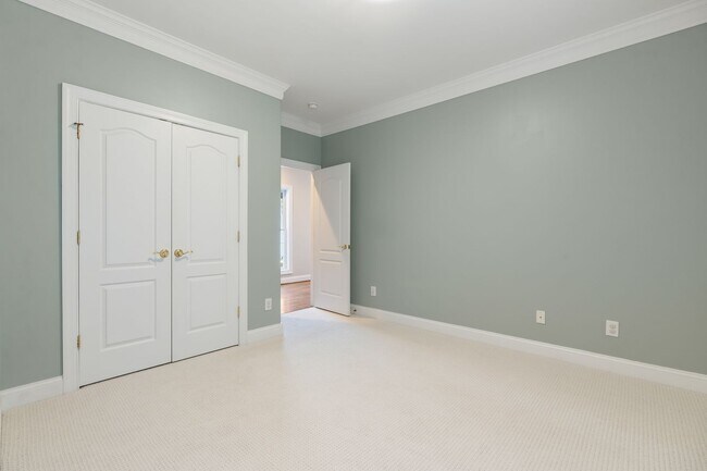Building Photo - Welcome to Governor's Village Sprawling one level living with added Bonus space