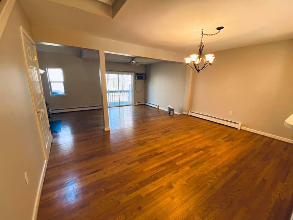 Building Photo - 70 Old Town Rd