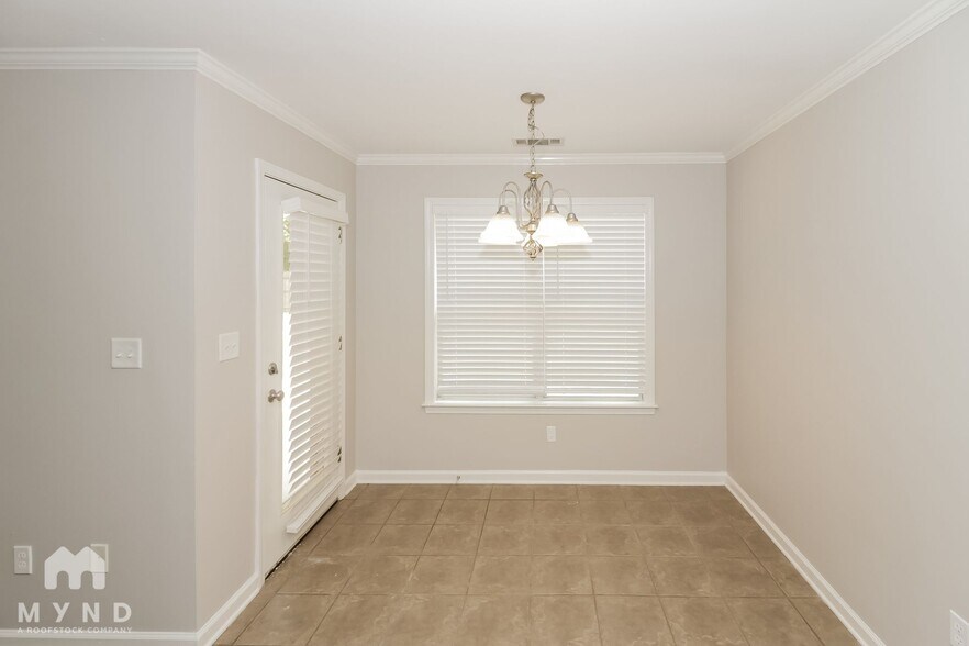 Building Photo - 2964 Dove Cove