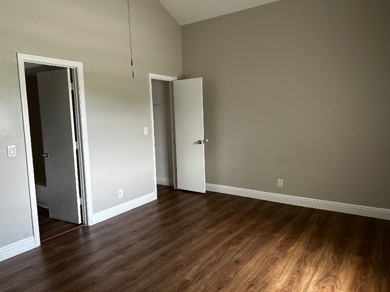 Building Photo - 10515 NW 37th St