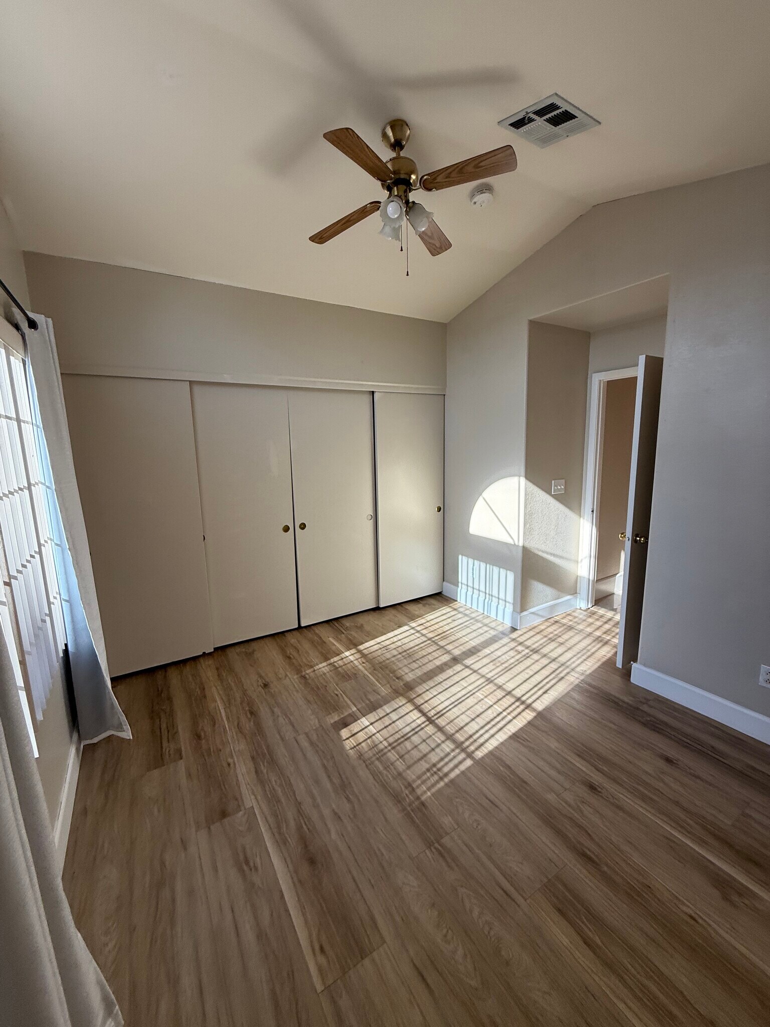 Building Photo - 517 Scenic Terra Dr