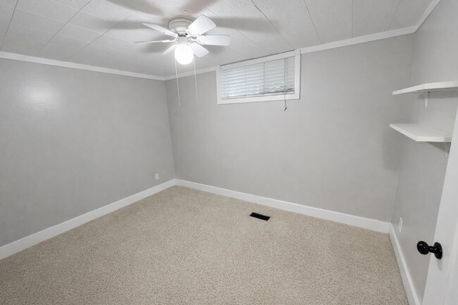 Building Photo - Weber Triplex