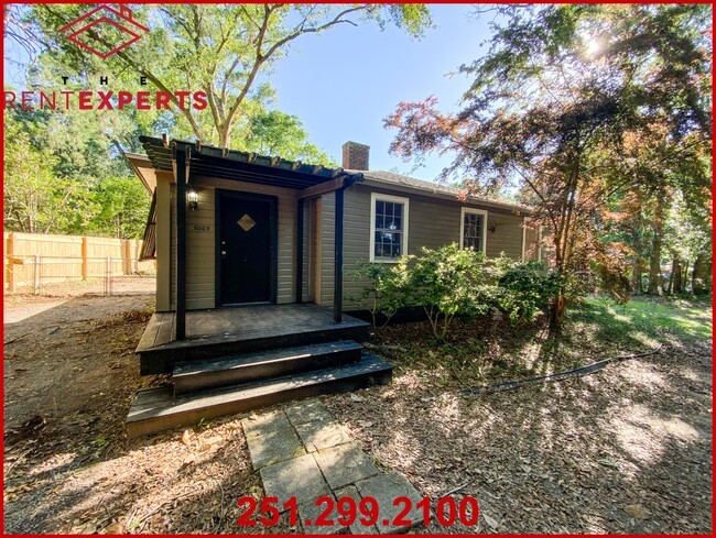 Building Photo - 5005 N Hillwood Cir