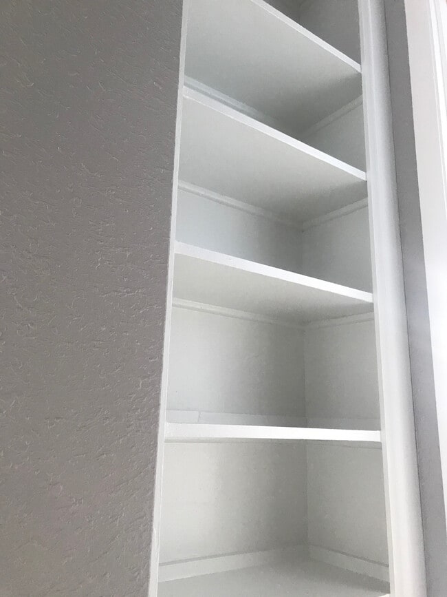 Building Photo - 1244 Pershing Dr