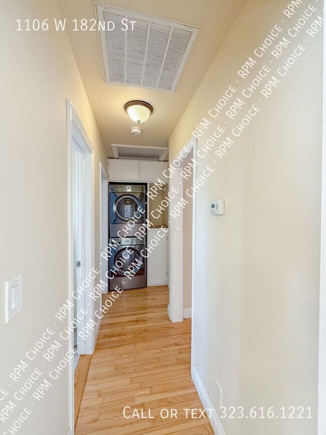 Building Photo - 1106 W 182nd St