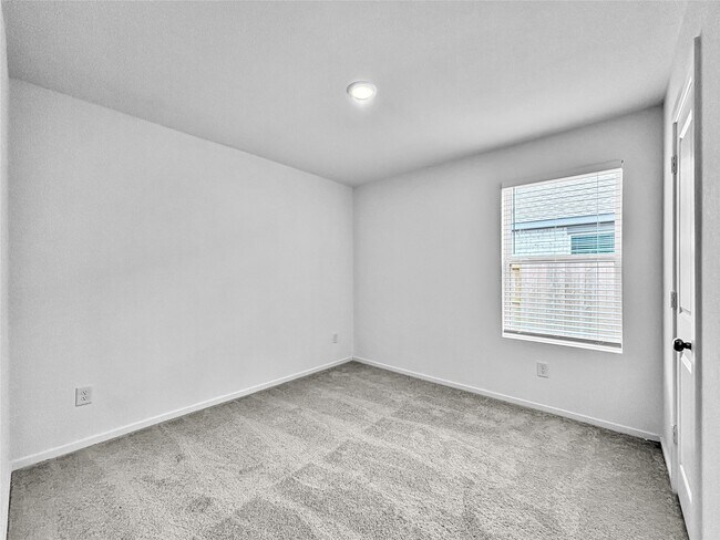 Building Photo - 6023 Standpiper Lp