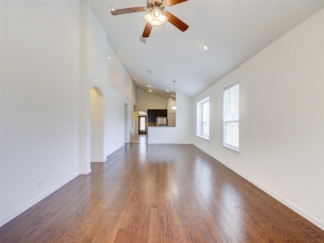 Building Photo - 11600 Yeadon Way