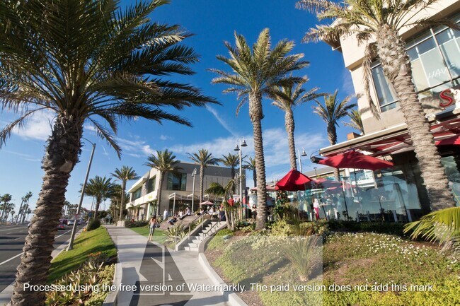 Building Photo - Gorgeous Huntington Beach Single Story Home!