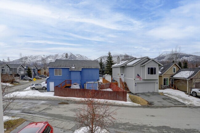 Building Photo - East Anchorage Home Near Trails & Parks; W/D in unit, Garage, Fenced Yard; Quick Access to JBER