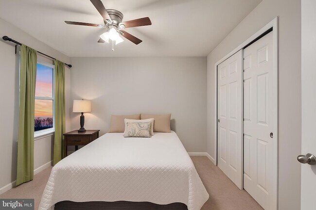 Building Photo - 21493 Willow Breeze Sq