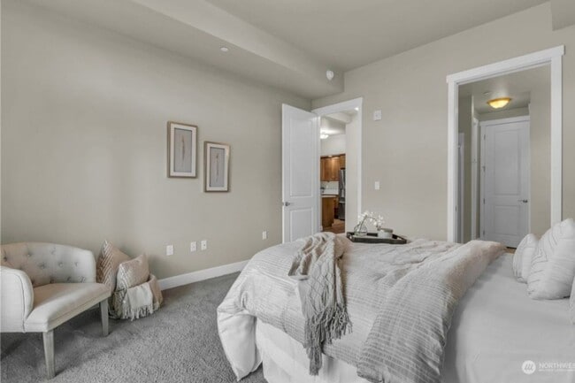Building Photo - 5105 Grand Loop