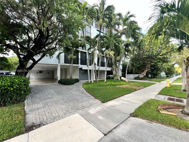 Building Photo - 155 Sunrise Dr